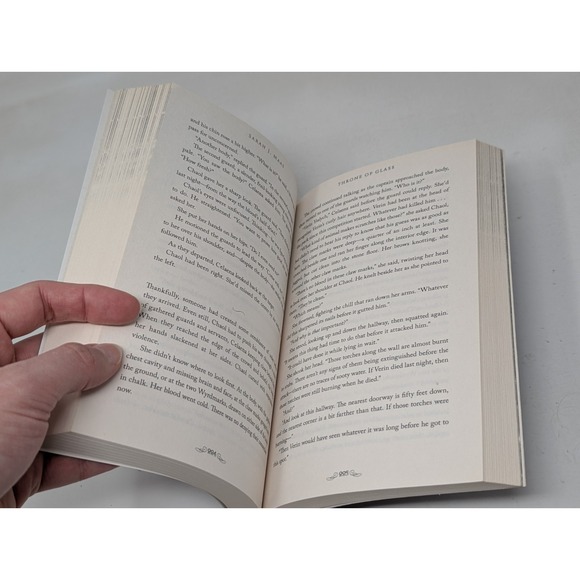 Throne of Glass by Sarah J. Maas (2013, Trade Paperback) OOP Original Cover - Picture 8 of 8